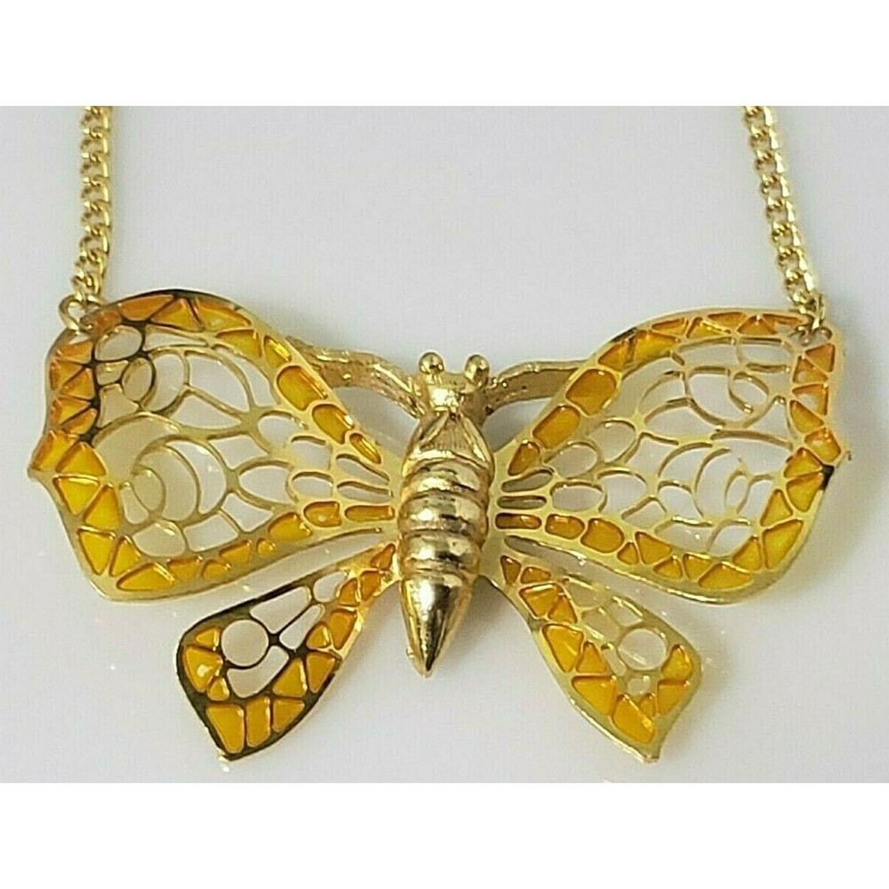 Butterfly Enamel Pendant Chain Necklace Gold Tone Filigree Cut Out Vintage